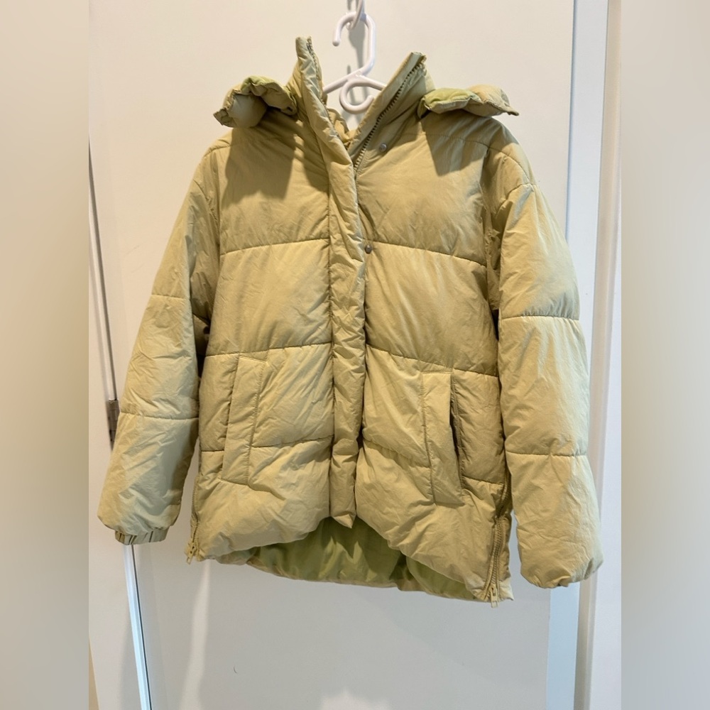Zara Women's Puffer Coat